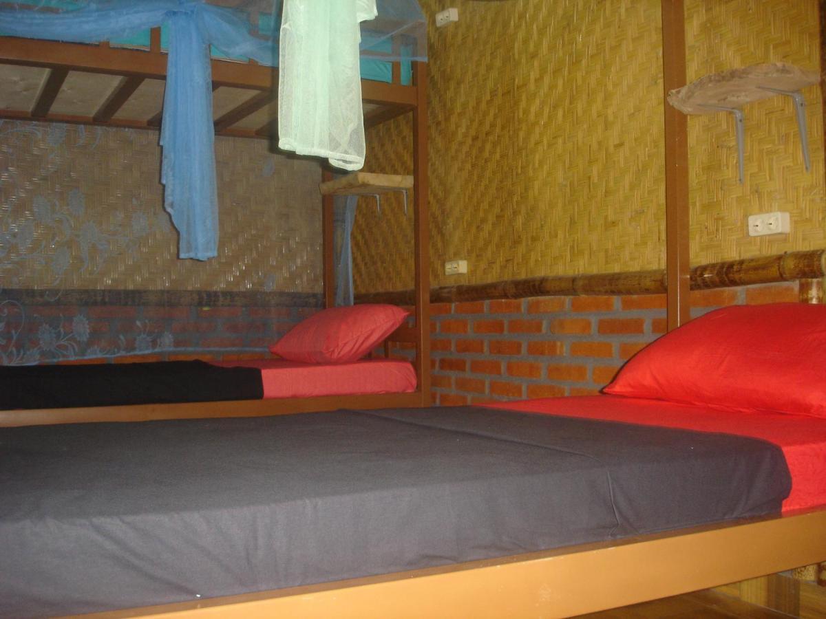 Dormitory Sedap Malam Singaraja  Ngoại thất bức ảnh