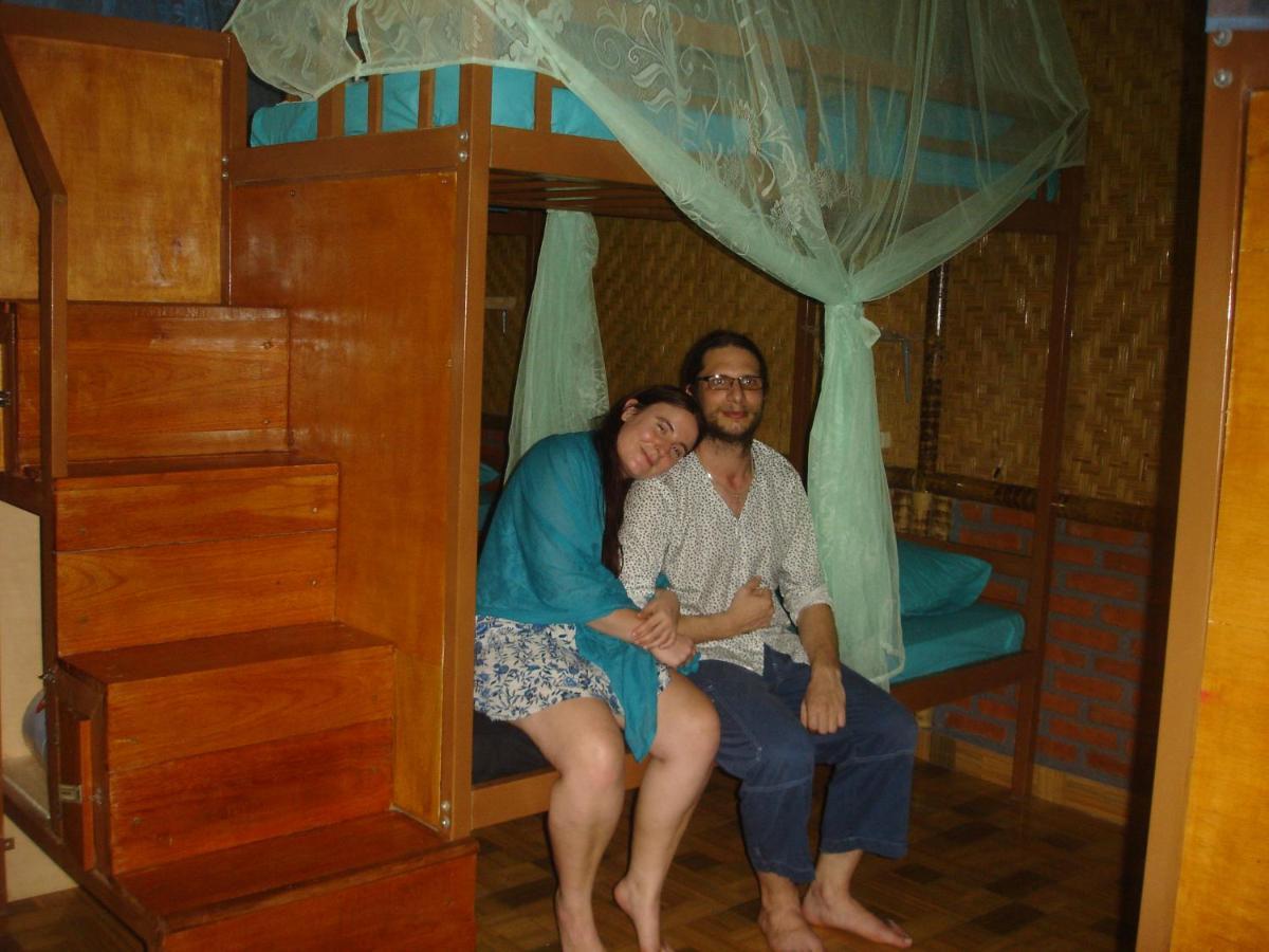 Dormitory Sedap Malam Singaraja  Ngoại thất bức ảnh